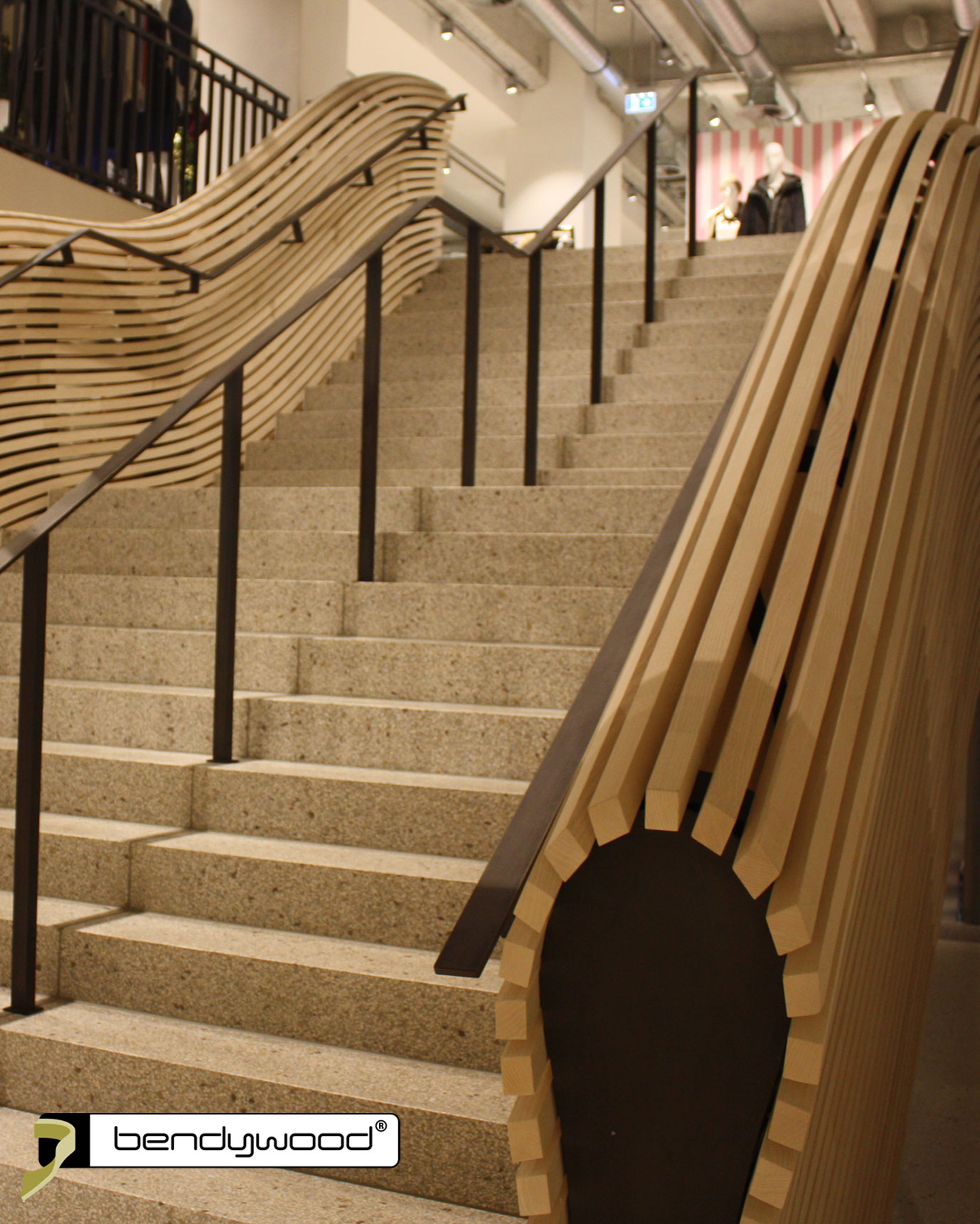 Corrimano quadrati 41x41mm in frassino Bendywood® 